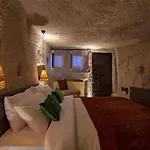 Sato Cave Hotel 2*
