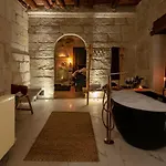 Hotel Sato Cave 2*