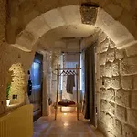 Sato Cave Hotel 2*