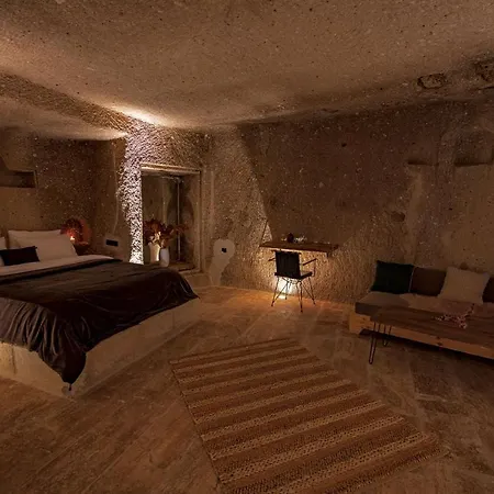 Otel Sato Cave