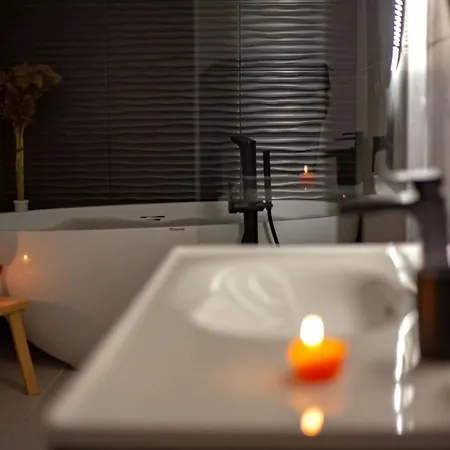 Sato Cave Γκόρεμε