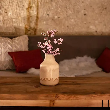Ξενοδοχείο Sato Cave 2*