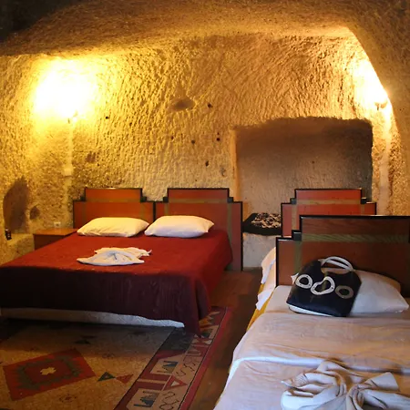 فندق Sato Cave