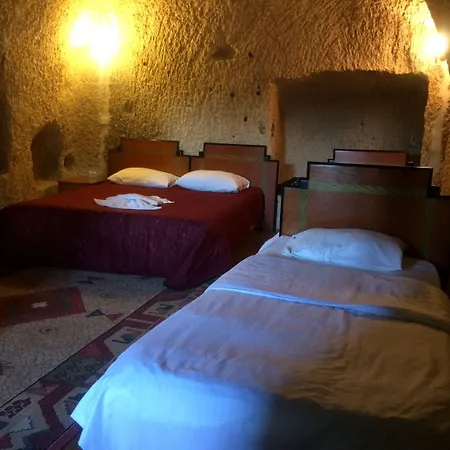 Sato Cave فندق