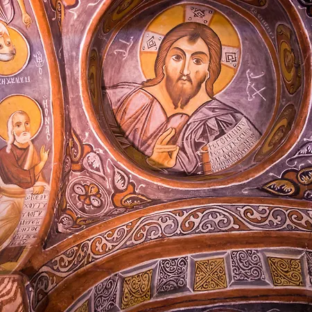 Sato Cave מלון 2*