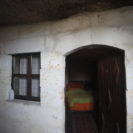 Sato Cave Otel 2*